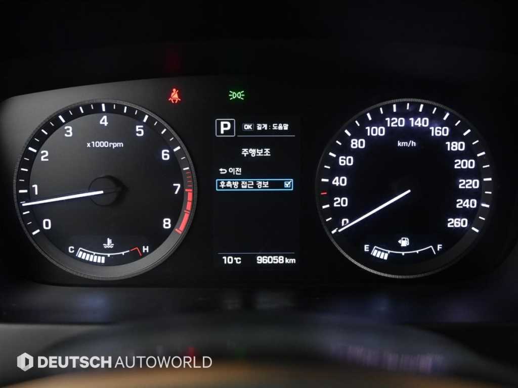 HYUNDAI Sonata - Vista 8