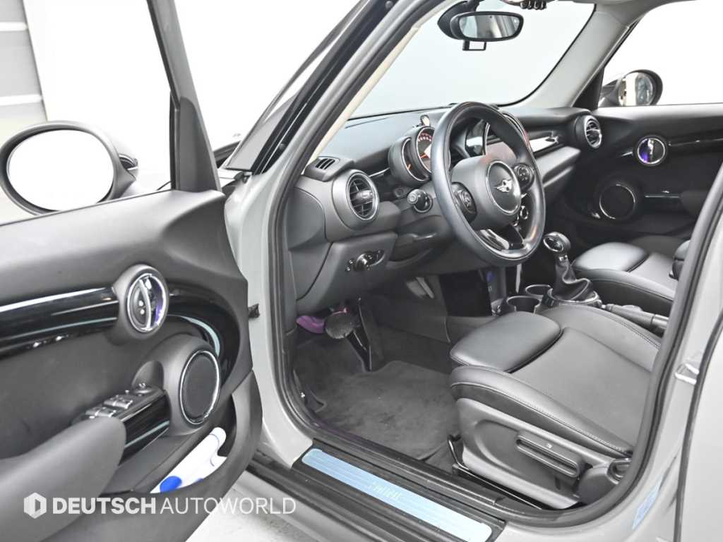 Mini Cooper - Vista 11