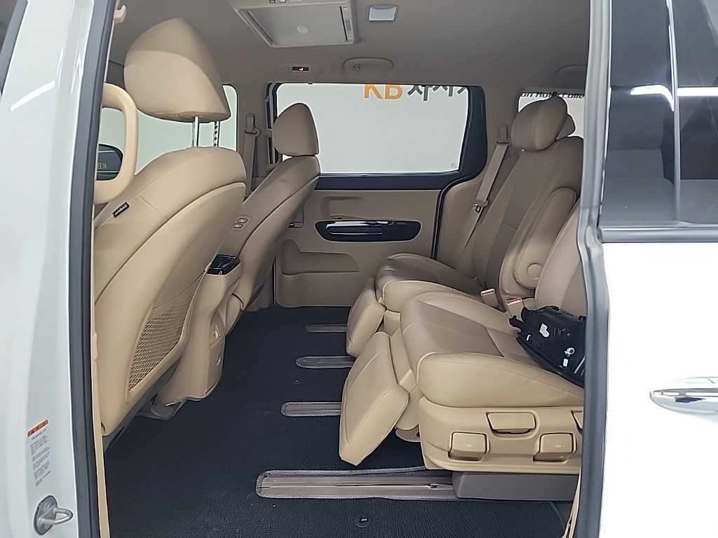 KIA Carnival 2019 Blanco - Importación desde Corea - HF Imports Iquique - Foto 13