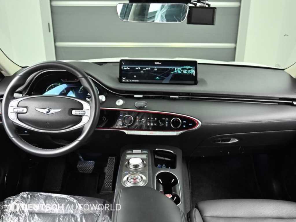 Genesis GV70 - Vista 7