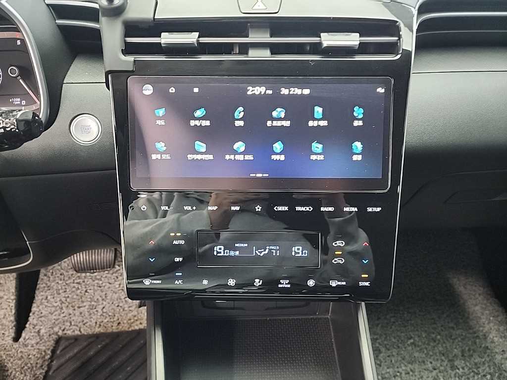 HYUNDAI Tucson - Vista 10