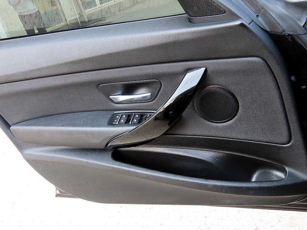 BMW Gran Turismo - Vista 12