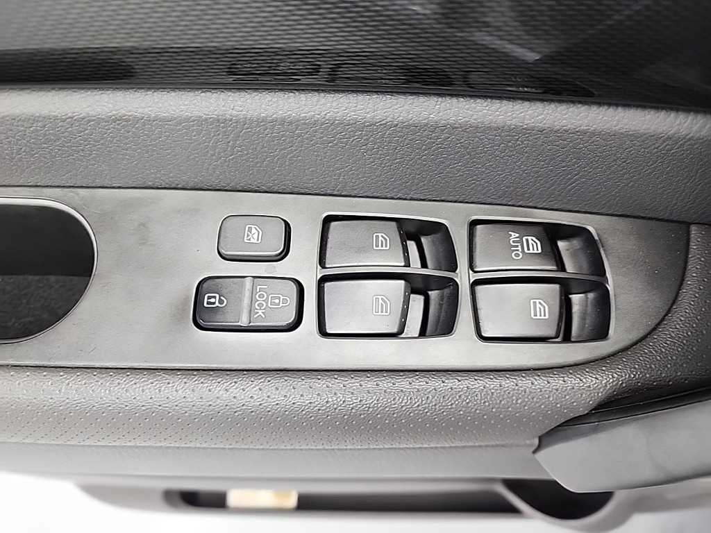 Ssangyong Korando 2014 Plateado - Importación desde Corea - HF Imports Iquique - Foto 16