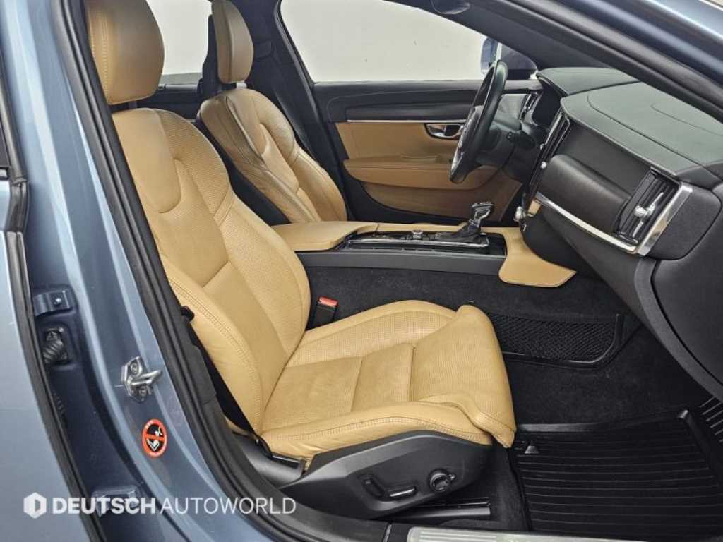 Volvo V90 - Vista 11