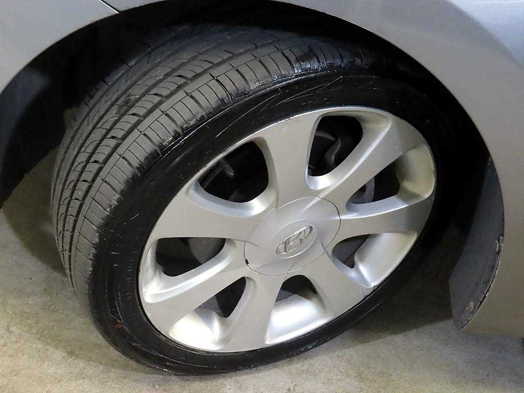 HYUNDAI Avante 2011 Gris - Importación desde Corea - HF Imports Iquique - Foto 19