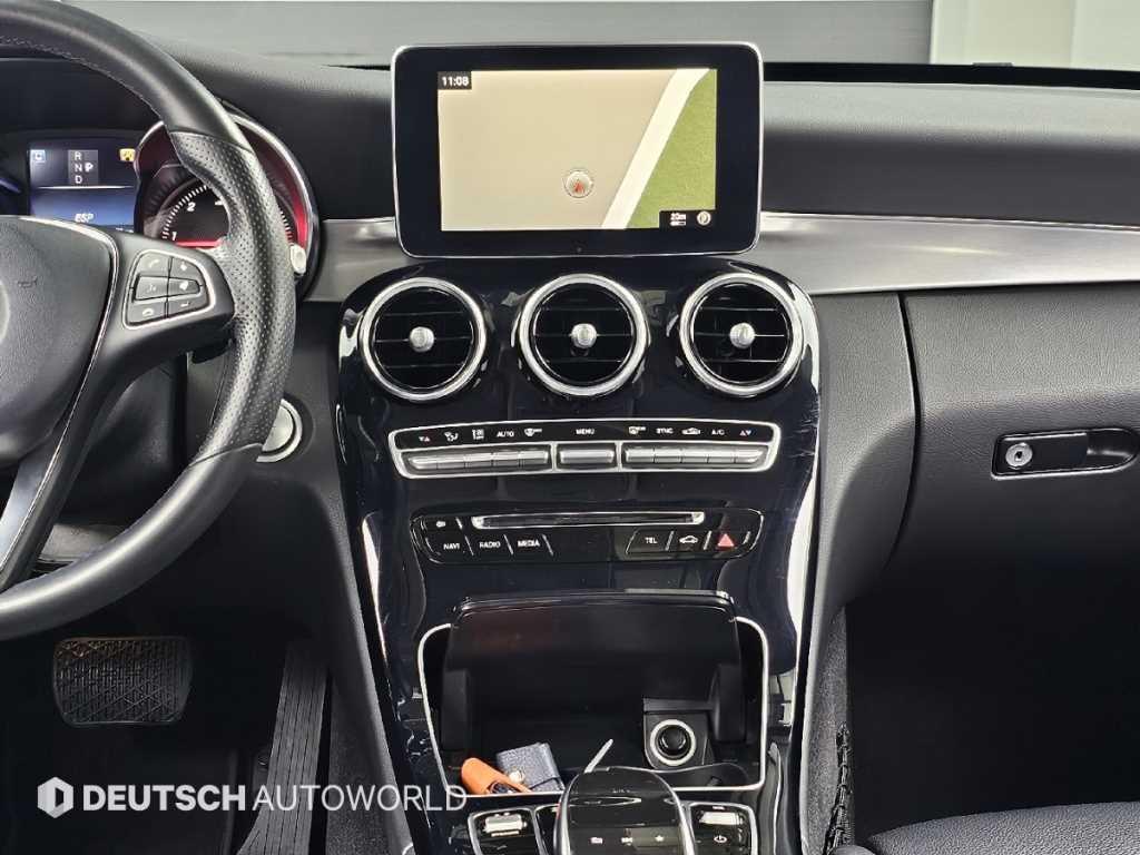 Mercedes Benz C Class 2017 Blanco - Importación desde Corea - HF Imports Iquique - Foto 14