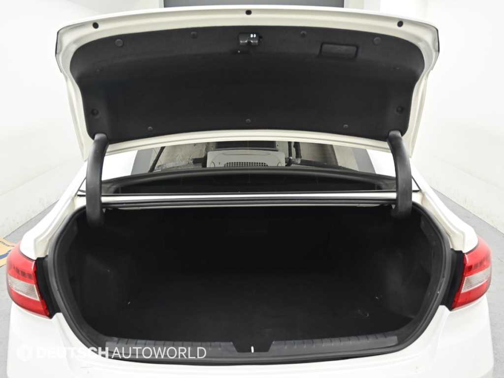 HYUNDAI Sonata 2016 Blanco - Importación desde Corea - HF Imports Iquique - Foto 19