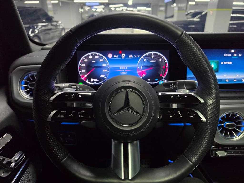 Mercedes Benz G Class (G Wagen) 2025 Negro - Importación desde Corea - HF Imports Iquique - Foto 14