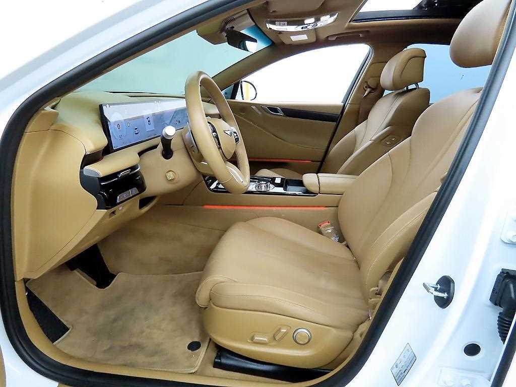 Genesis G80 - Vista 5