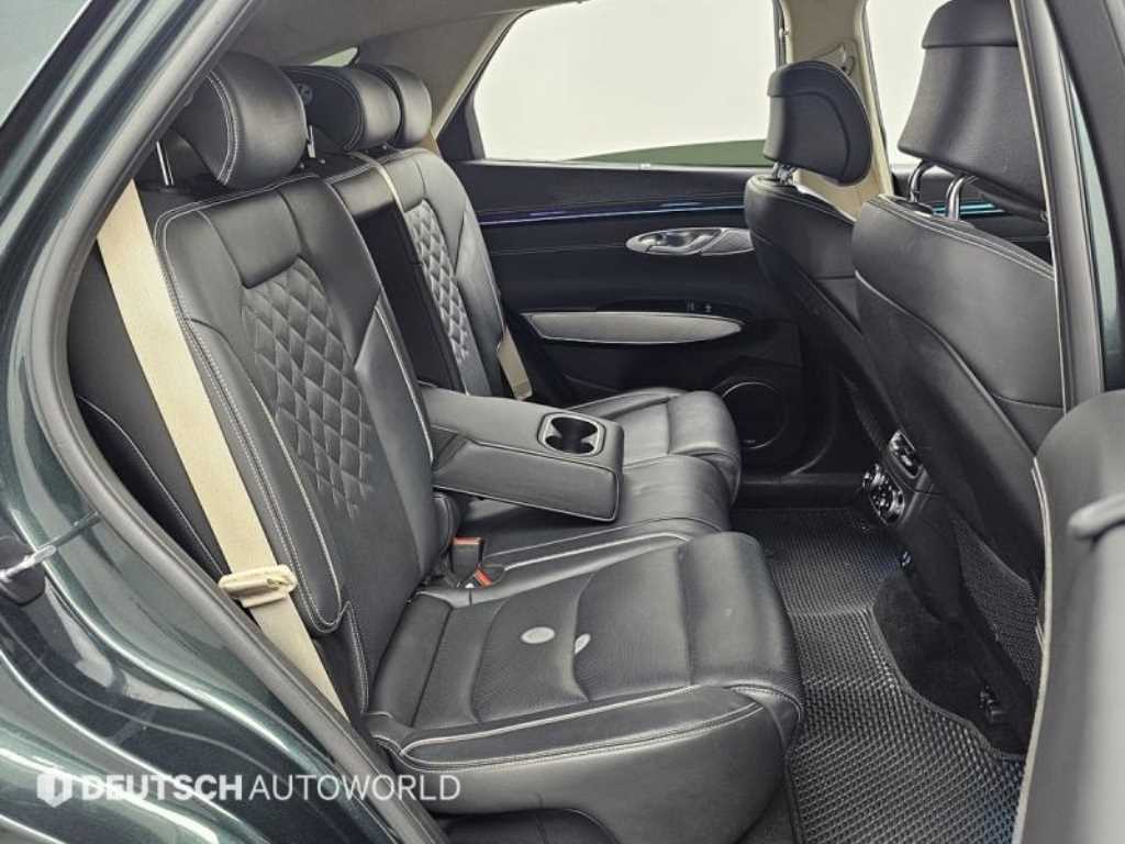 Genesis GV70 - Vista 12