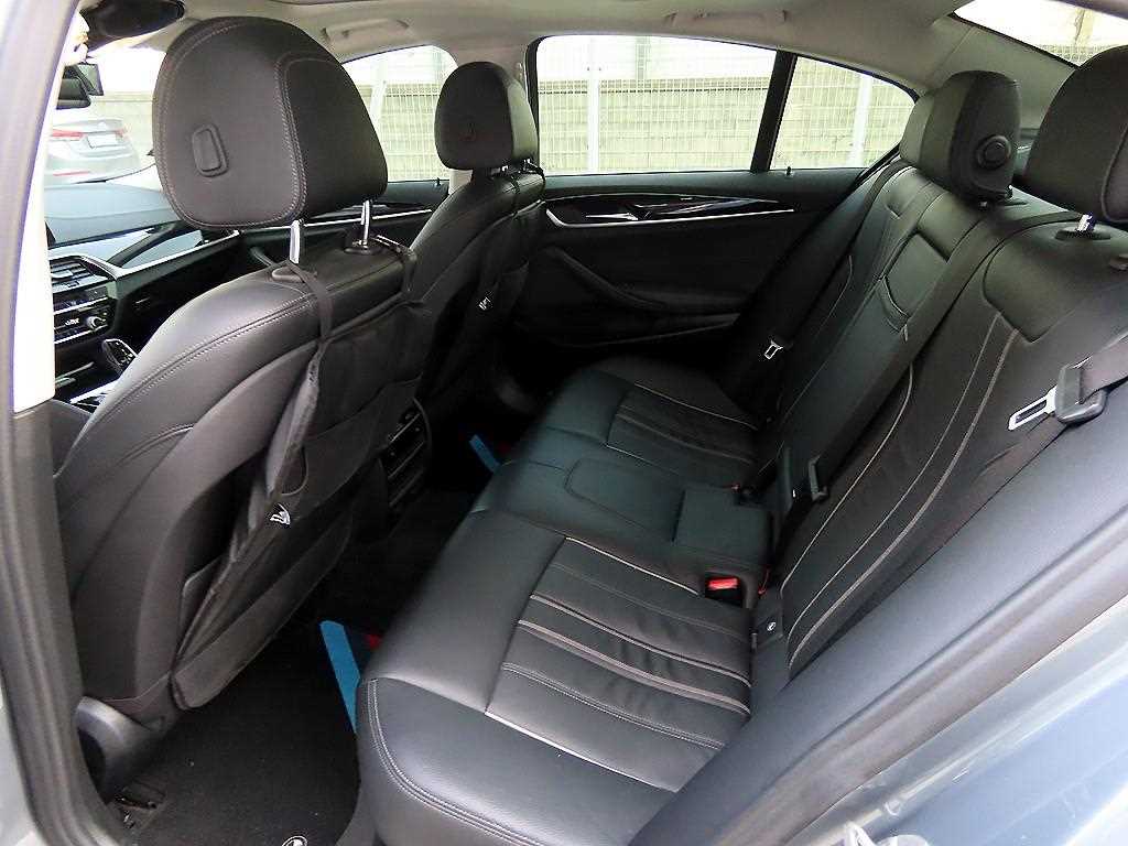 BMW 5 Series - Vista 6