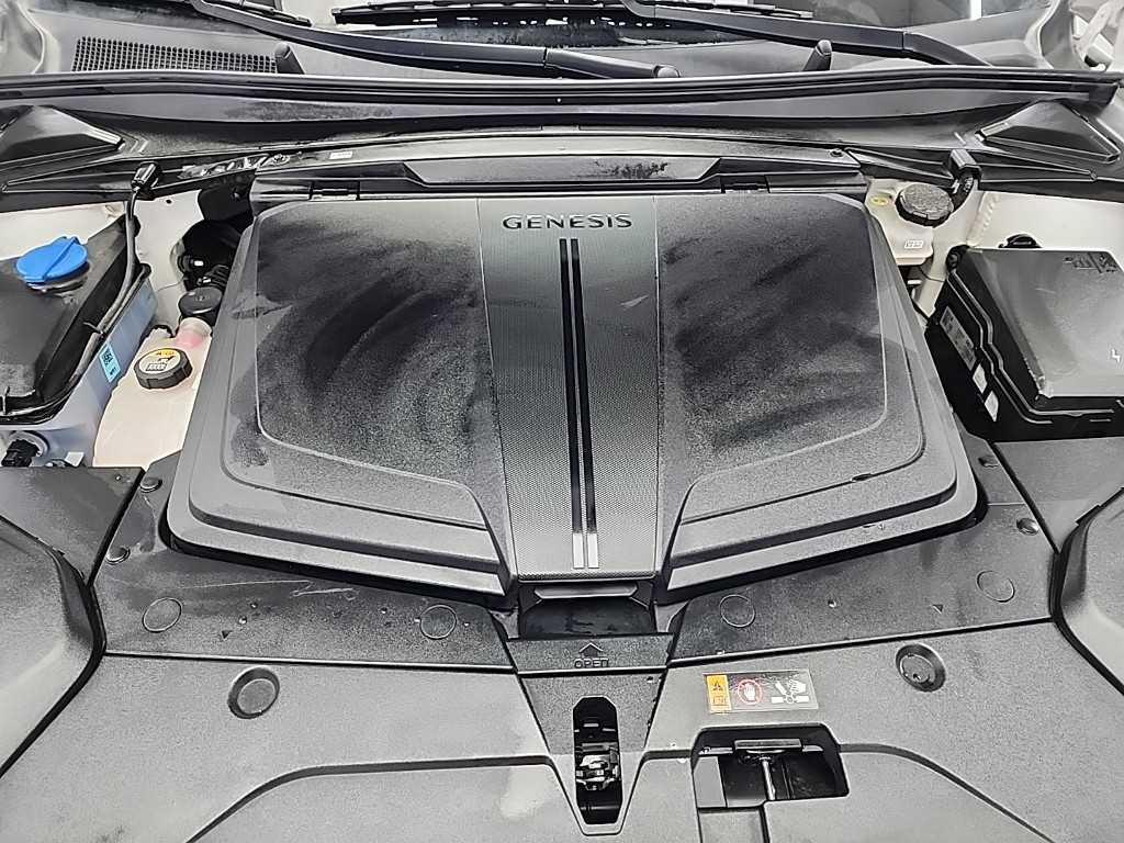 Genesis GV60 - Vista 5
