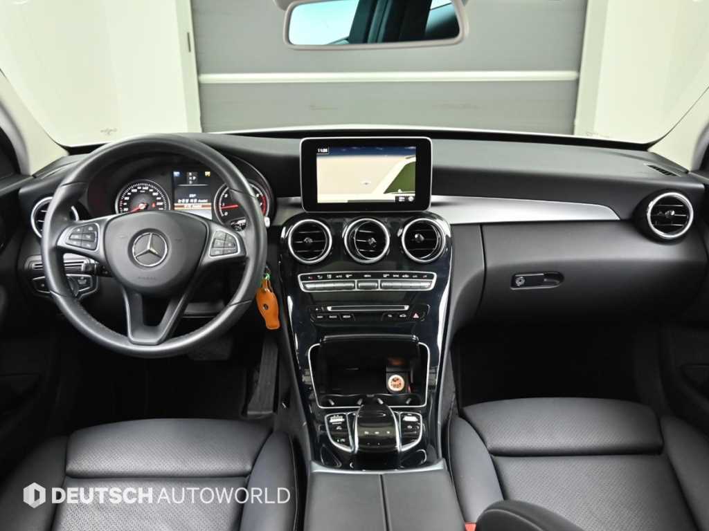 Mercedes Benz C Class - Vista 7