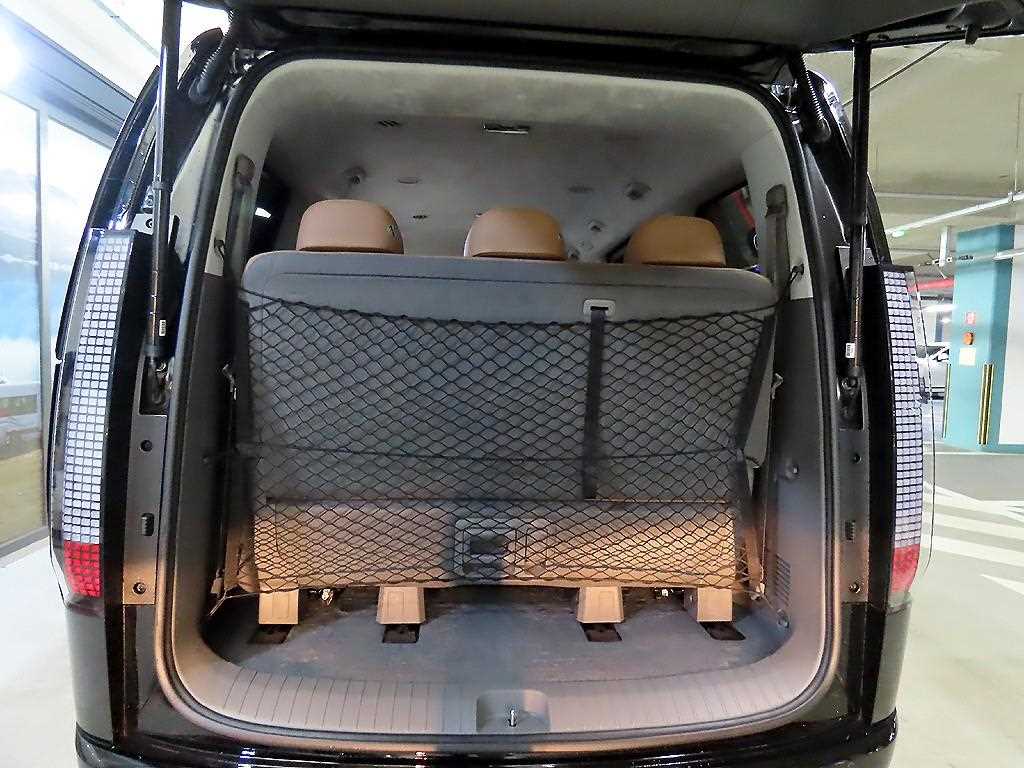 HYUNDAI Staria 2025 Negro - Importación desde Corea - HF Imports Iquique - Foto 16