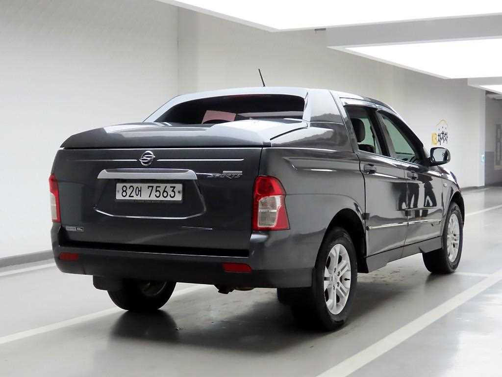 Ssangyong Korando - Vista 4