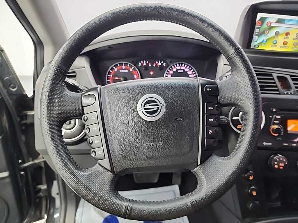 Ssangyong Korando - Vista 9