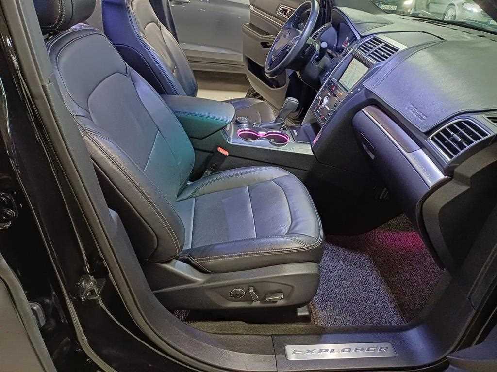 Ford Explorer 2016 Negro - Importación desde Corea - HF Imports Iquique - Foto 16