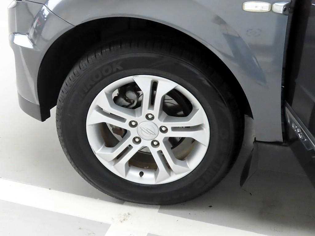 Ssangyong Korando 2014 Gris - Importación desde Corea - HF Imports Iquique - Foto 19