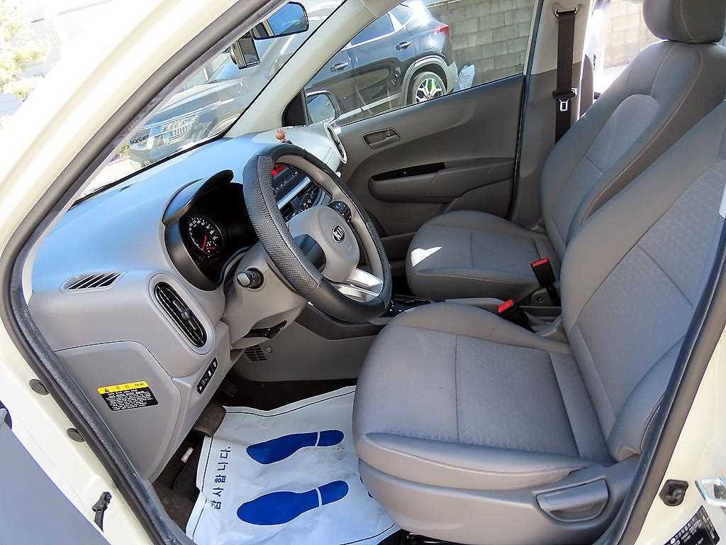 KIA Morning - Vista 5