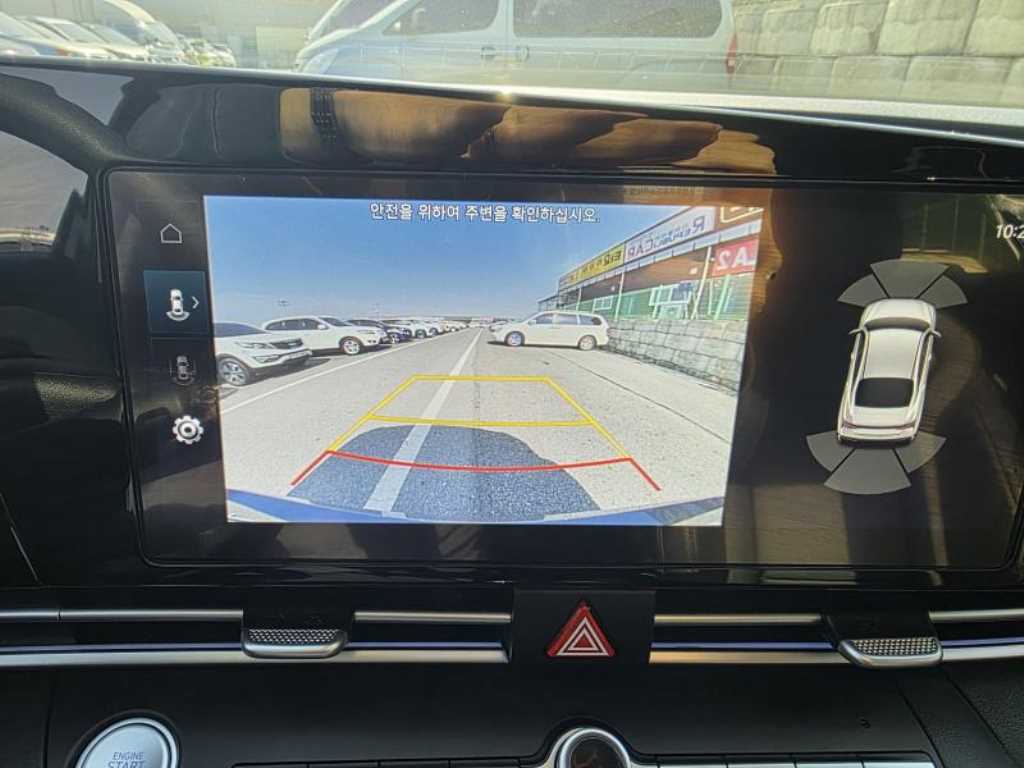 HYUNDAI Avante - Vista 12