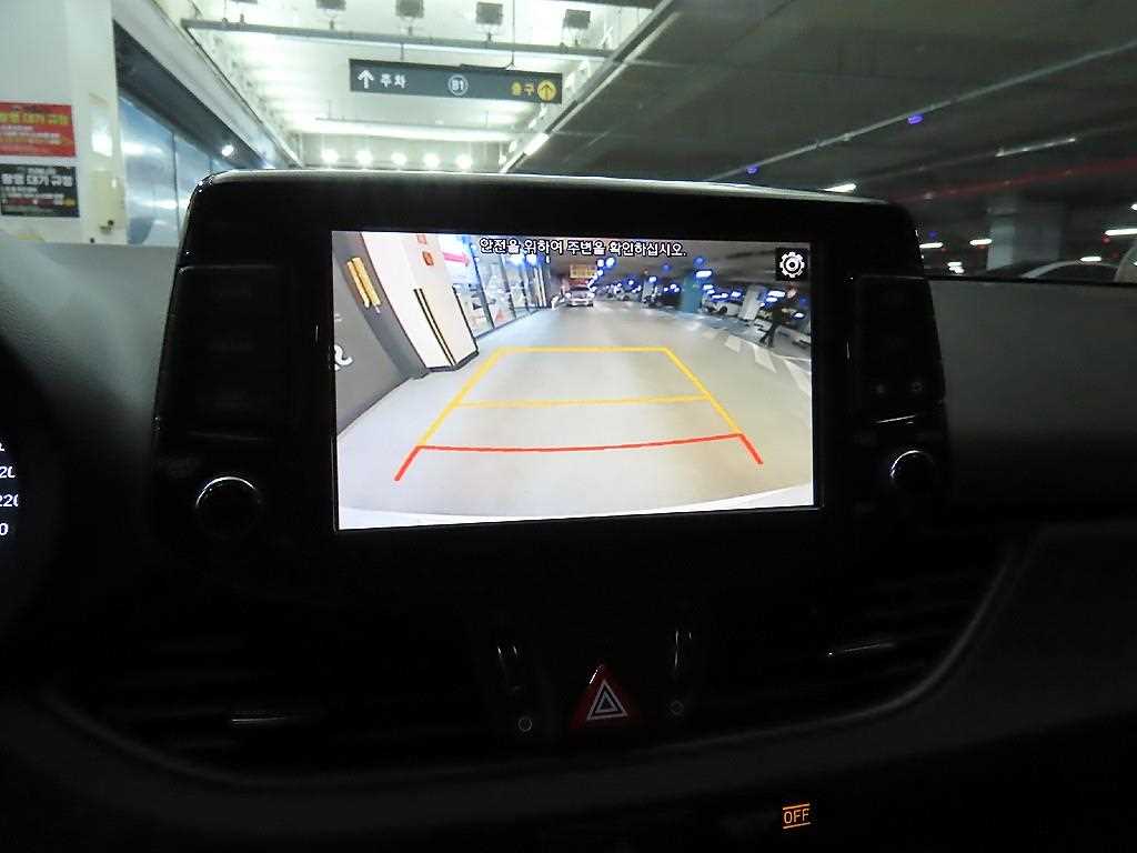 HYUNDAI i30 2020 Blanco - Importación desde Corea - HF Imports Iquique - Foto 14