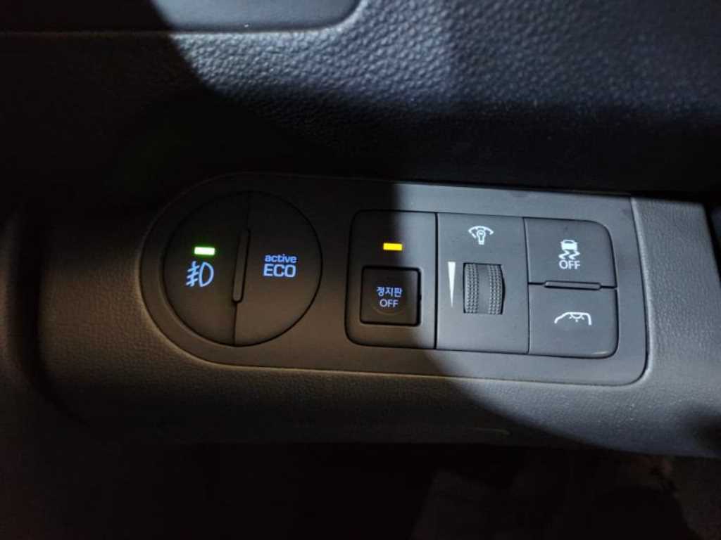 HYUNDAI Starex 2019 Amarillo - Importación desde Corea - HF Imports Iquique - Foto 16