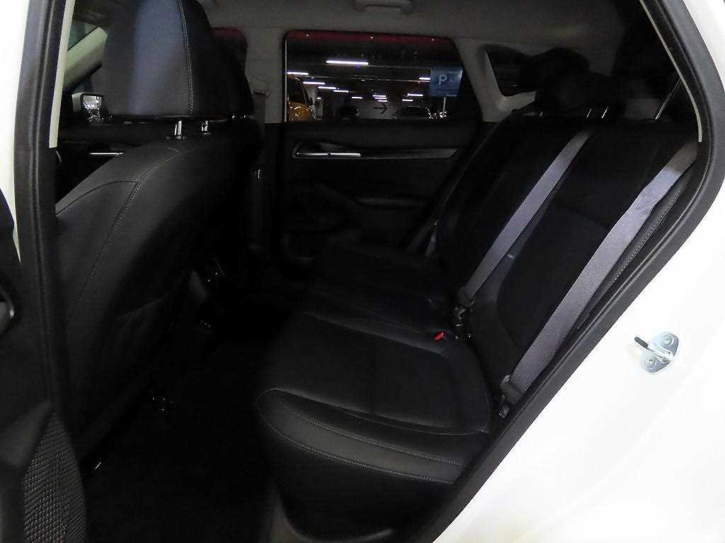 KIA Seltos - Vista 7