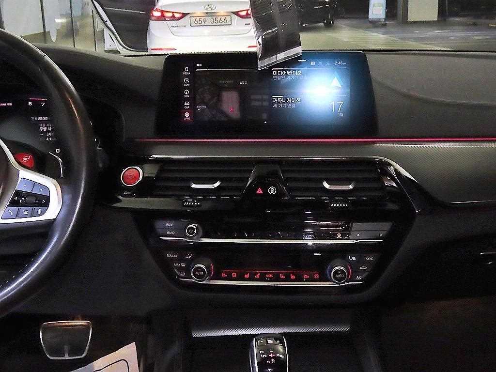 BMW 5 Series - Vista 11