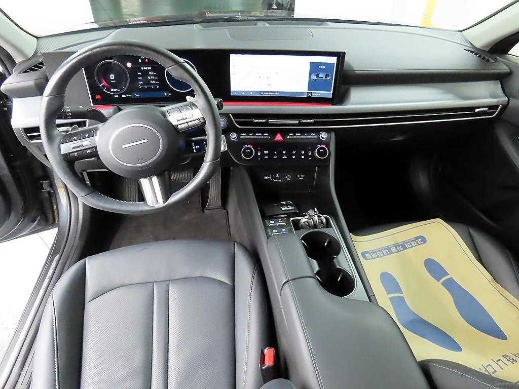 HYUNDAI Sonata - Vista 7