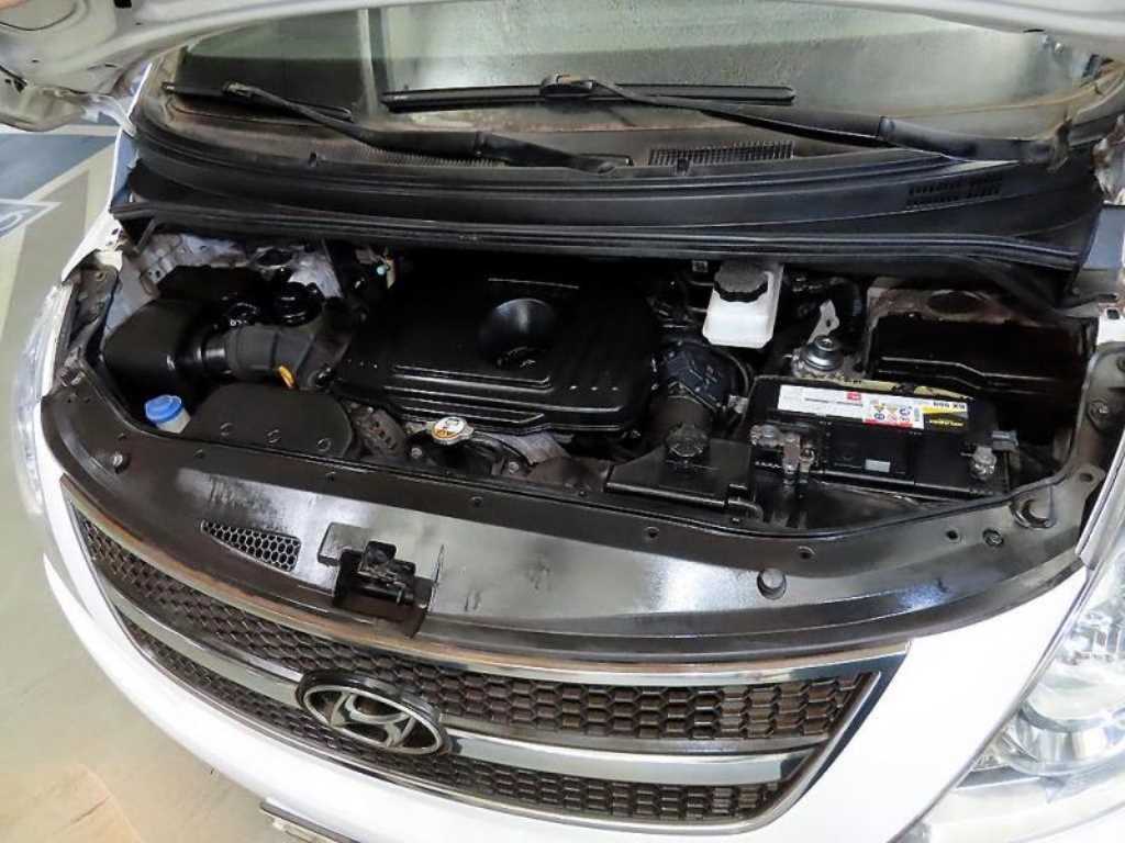 HYUNDAI Starex 2015 - Importación desde Corea - HF Imports Iquique - Foto 15