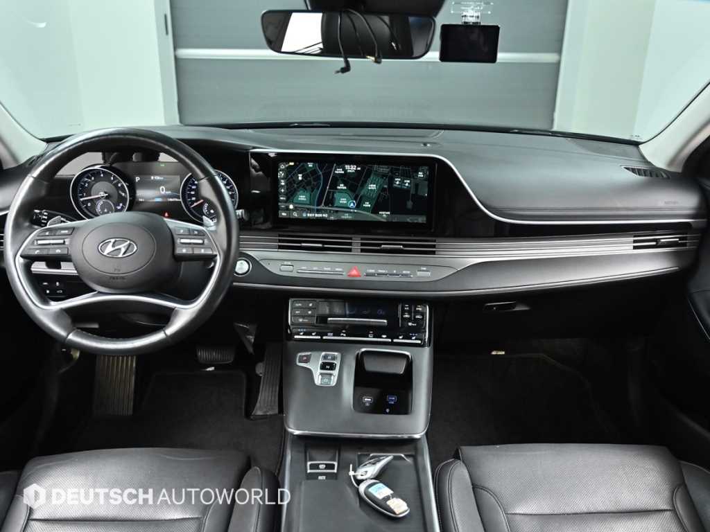 HYUNDAI Grandeur - Vista 10