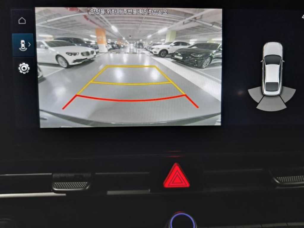 HYUNDAI Avante - Vista 12