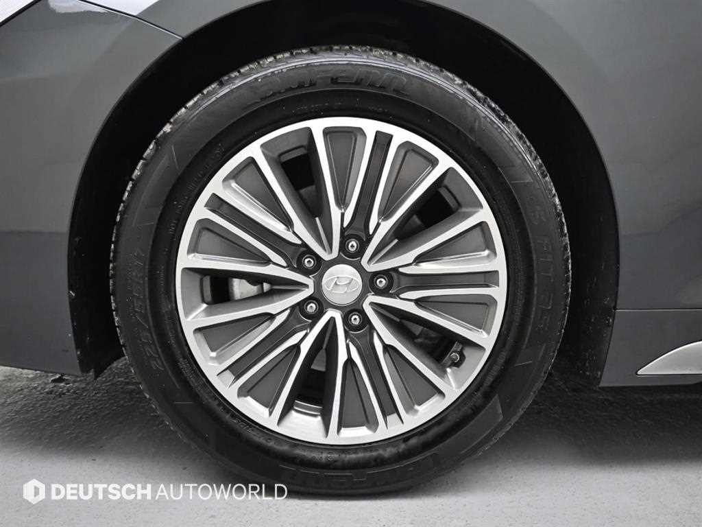 HYUNDAI Grandeur - Vista 5