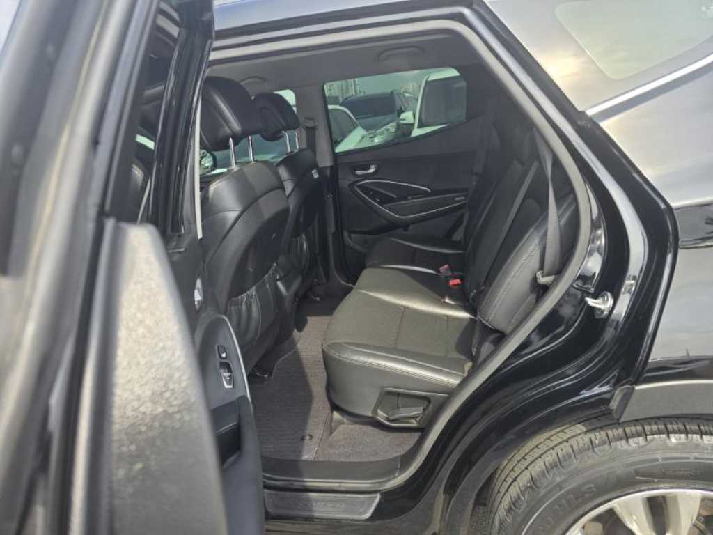 HYUNDAI Santa Fe 2018 Negro - Importación desde Corea - HF Imports Iquique - Foto 14