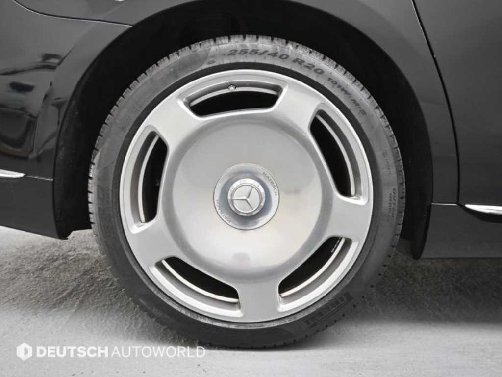 Mercedes Benz S Class - Vista 5