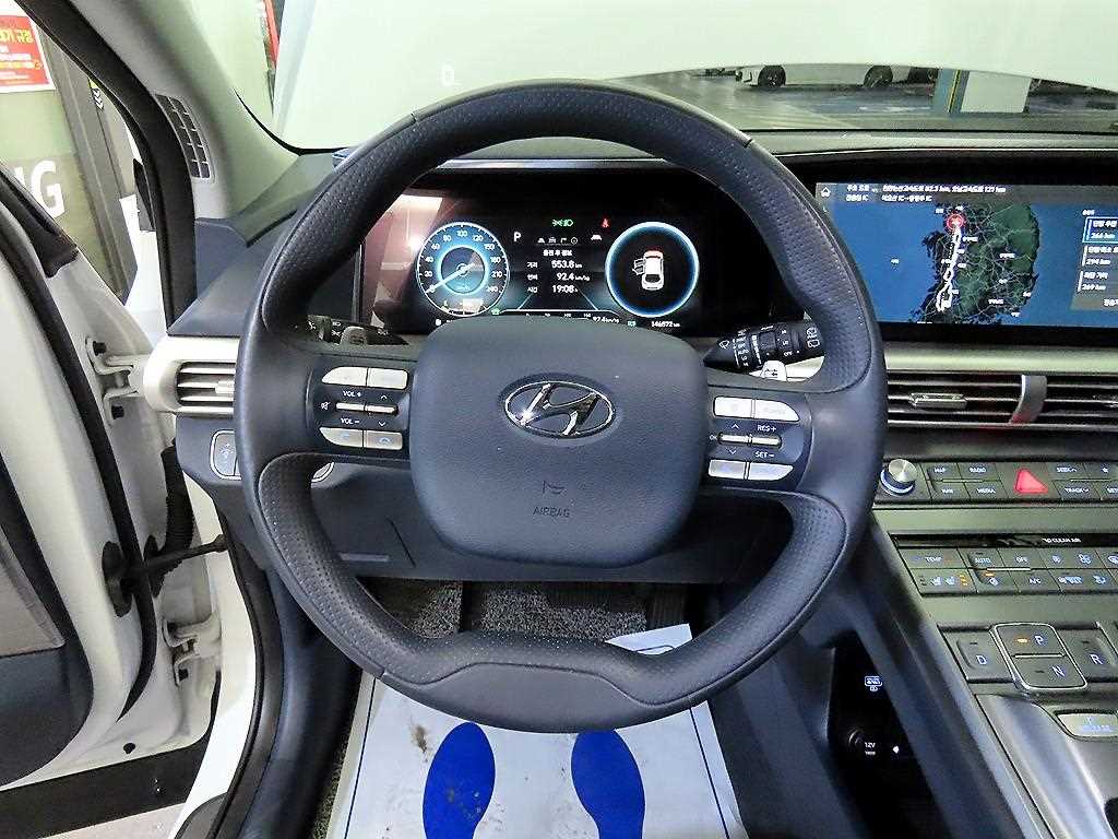 HYUNDAI Nexo - Vista 8
