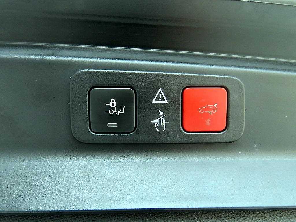 Peugeot 5008 2018 Blanco - Importación desde Corea - HF Imports Iquique - Foto 17