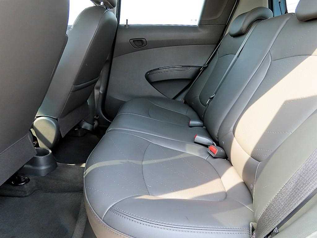 Chevrolet Spark - Vista 6