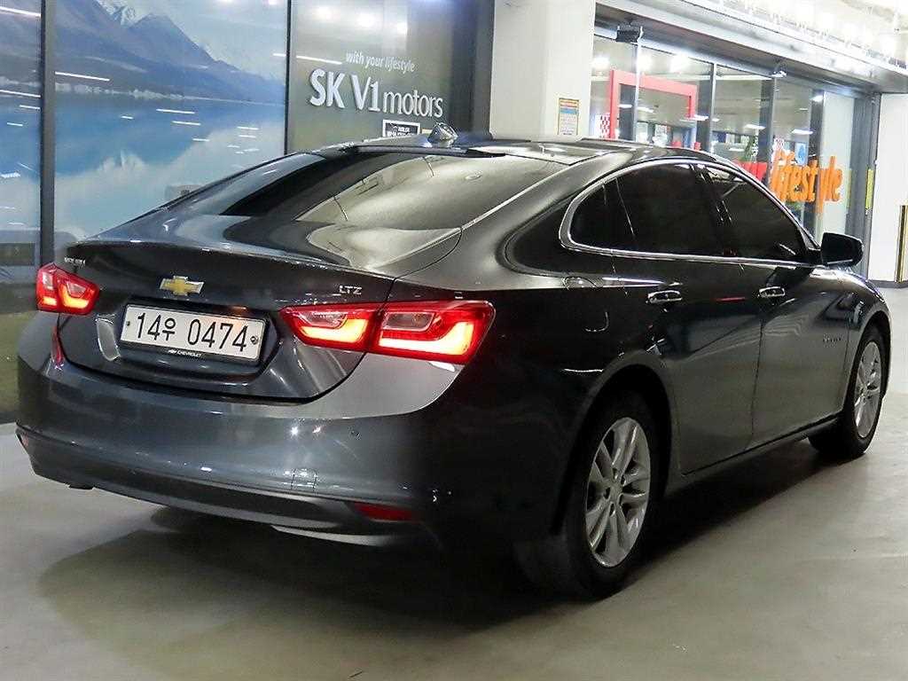 Chevrolet Malibu - Vista 4