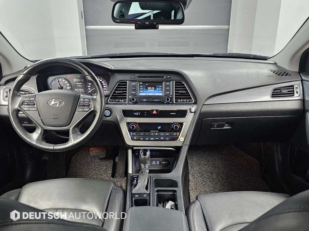 HYUNDAI Sonata - Vista 7