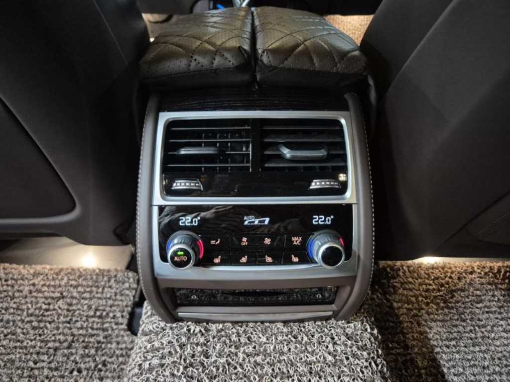 BMW 7 Series - Vista 6