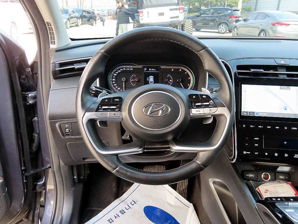 HYUNDAI Tucson - Vista 8