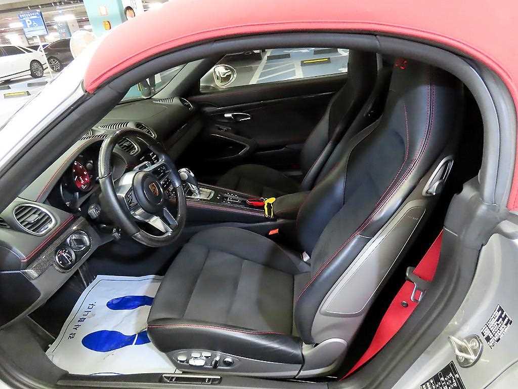 Porsche 718 - Vista 11