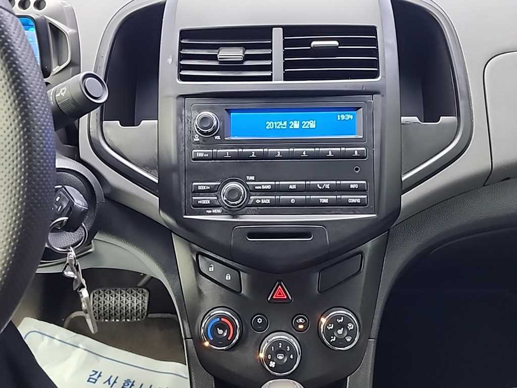 Chevrolet Abeo - Vista 10