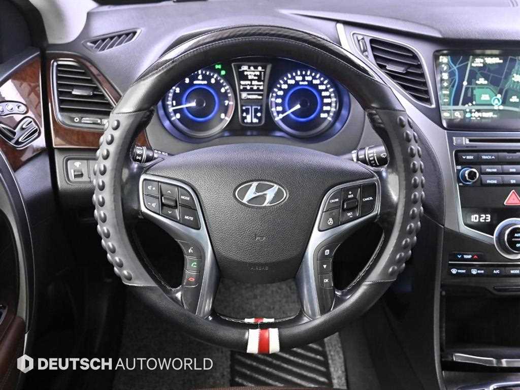 HYUNDAI Grandeur 2015 Blanco - Importación desde Corea - HF Imports Iquique - Foto 13