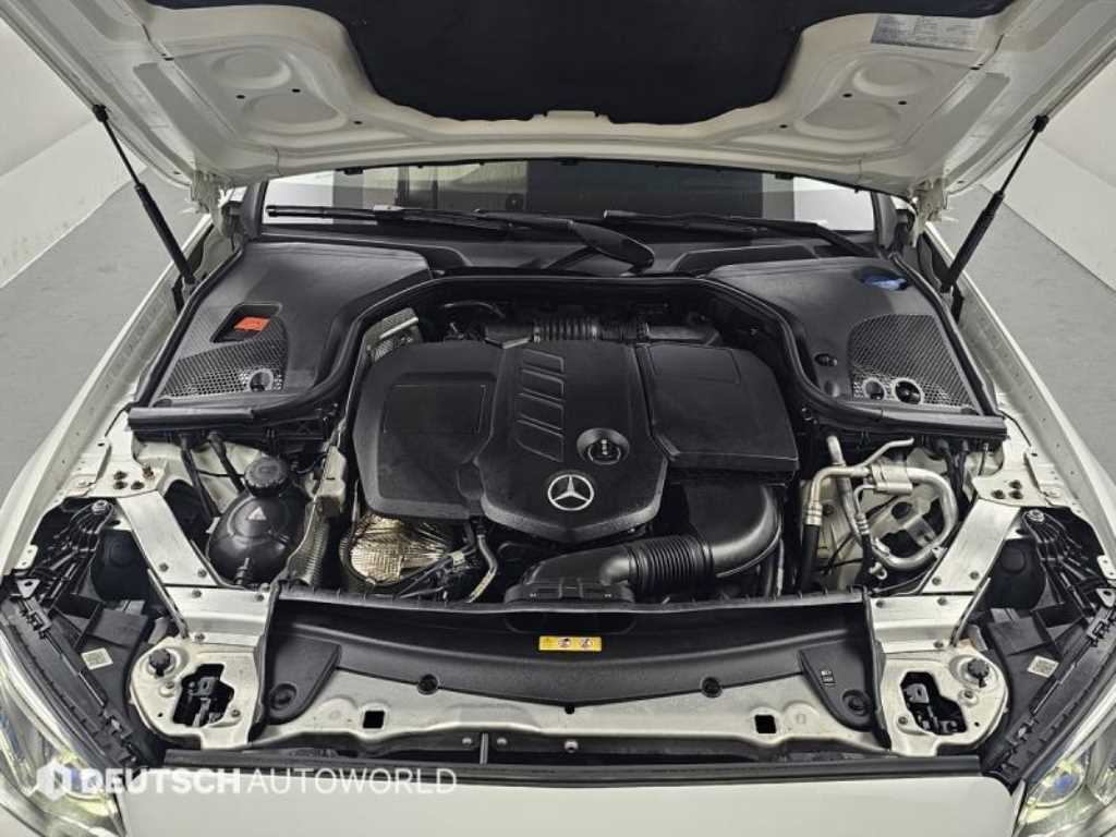 Mercedes Benz E class - Vista 7