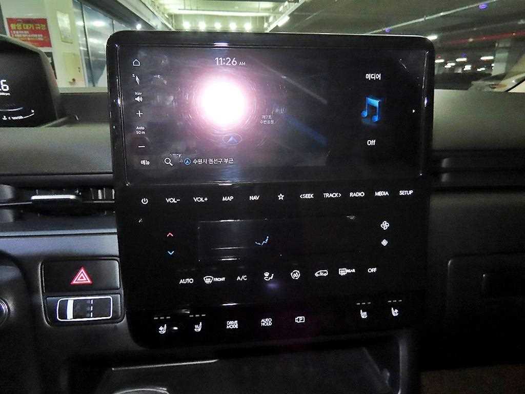 HYUNDAI Staria - Vista 11