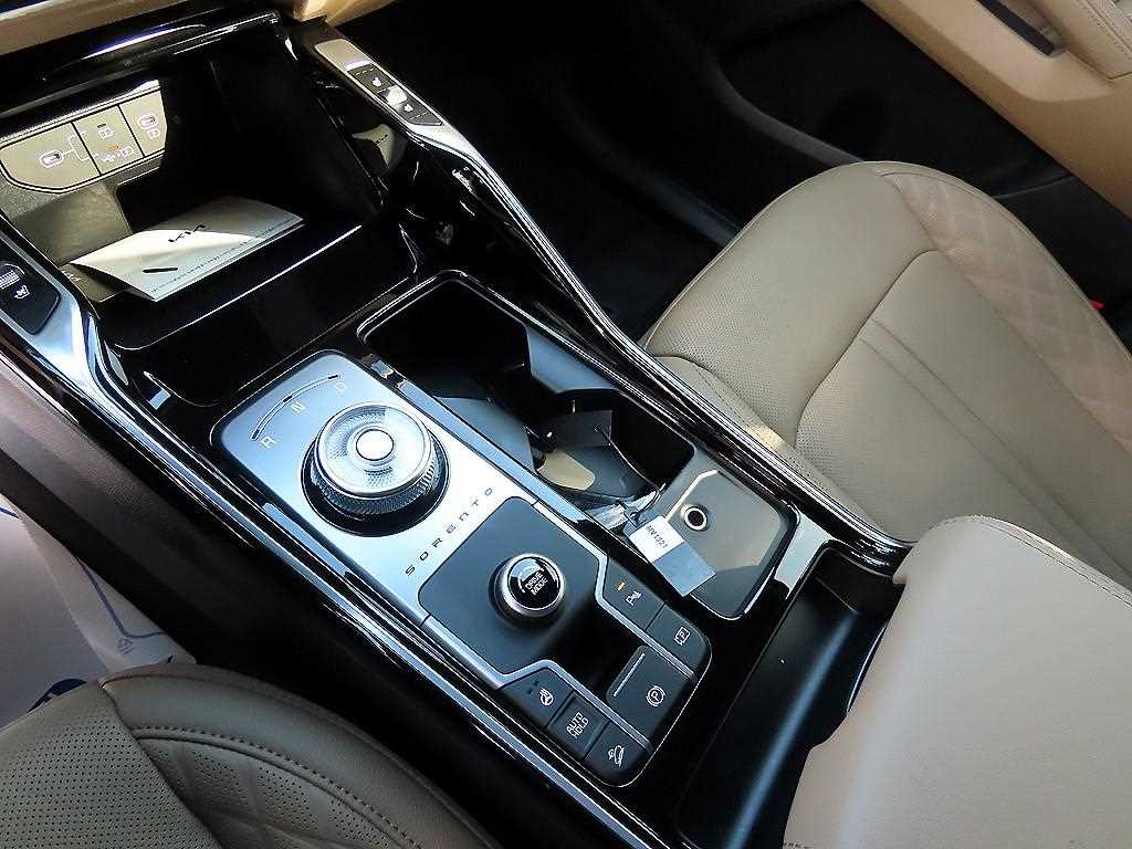 KIA Sorento - Vista 11