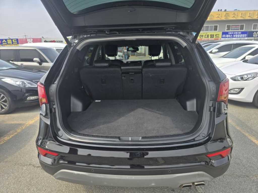 HYUNDAI Santa Fe 2018 Negro - Importación desde Corea - HF Imports Iquique - Foto 15