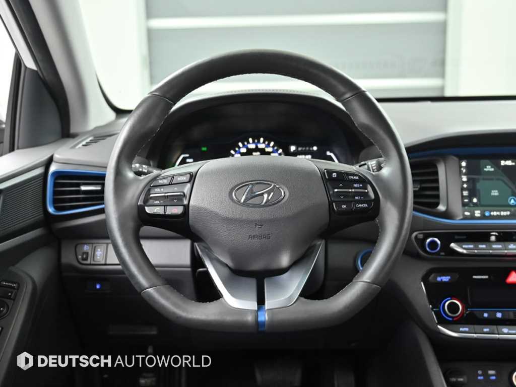 HYUNDAI Ioniq - Vista 11